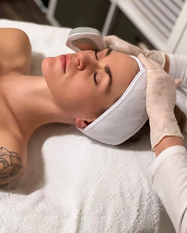 22.Organic Face, Neck, Decoletage Treatment