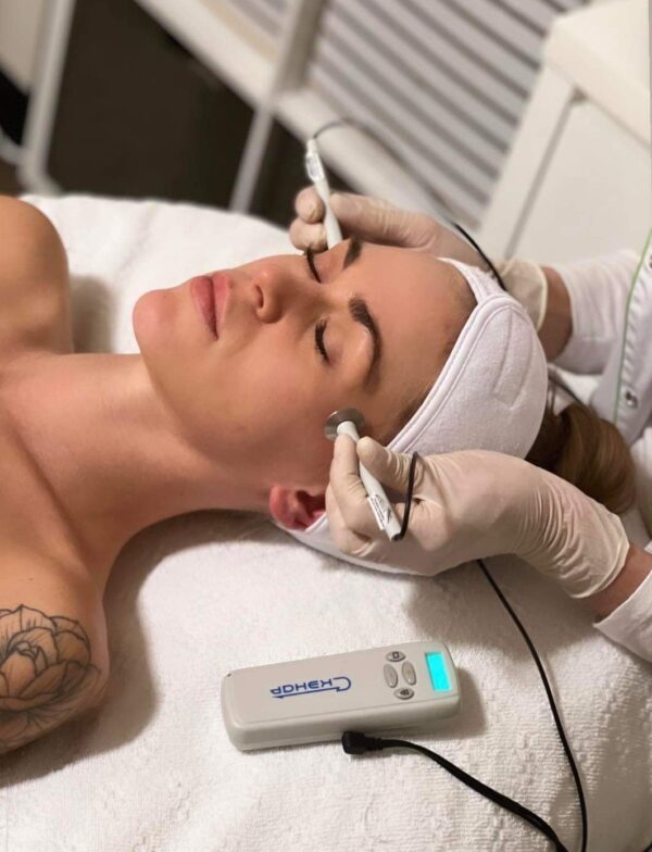 19.Organic Firming Facial with Advance Scenar Cosmodic Neurofeedback